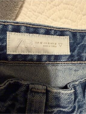 Zara Medium-Light Blue Washed Denim Jeans